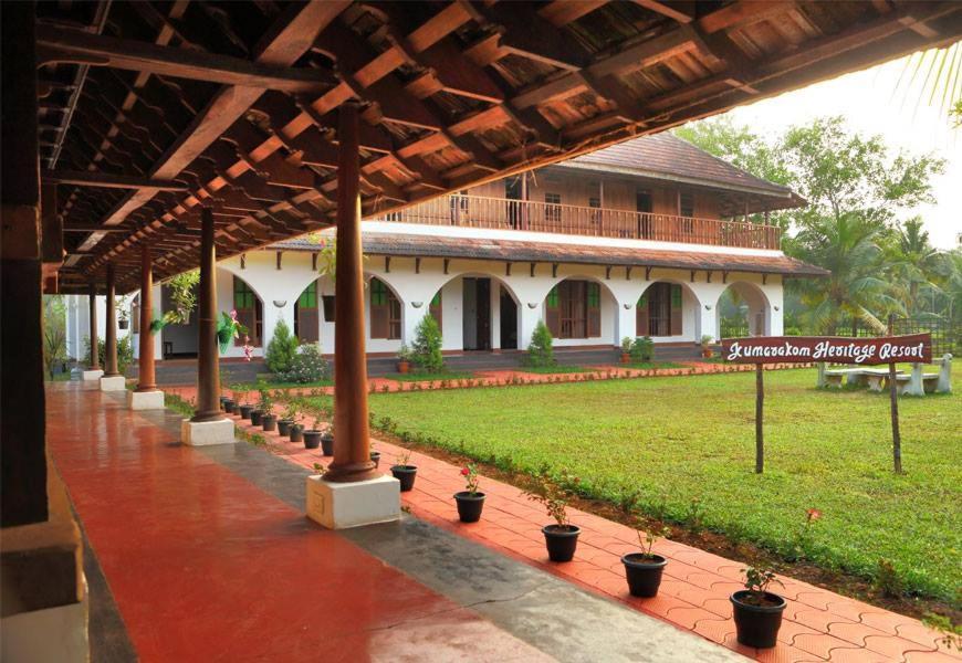 Kumarakom Heritage Resort Kottayam Exteriör bild
