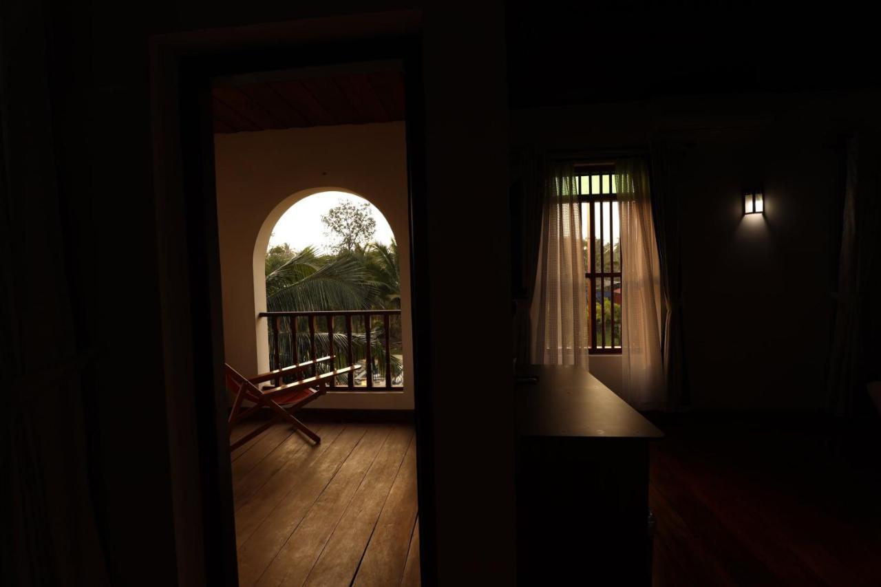 Kumarakom Heritage Resort Kottayam Exteriör bild